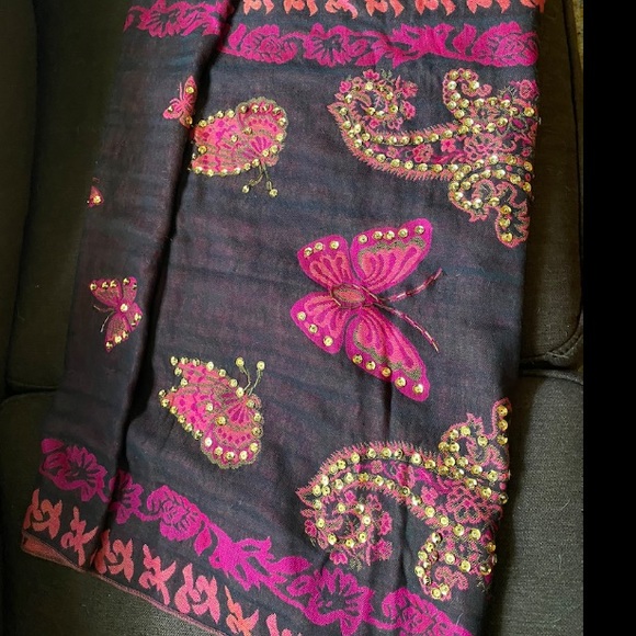 Blanket wrap/shawl 🦋 - Picture 3 of 7